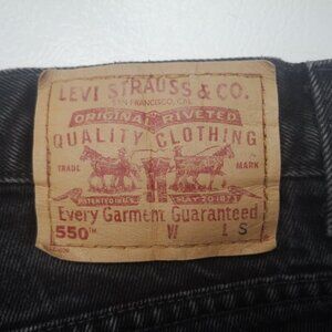 Levi's 550 Ladies Size 8 Short  Black Tapered Leg Relaxed Fit Denim Jeans
